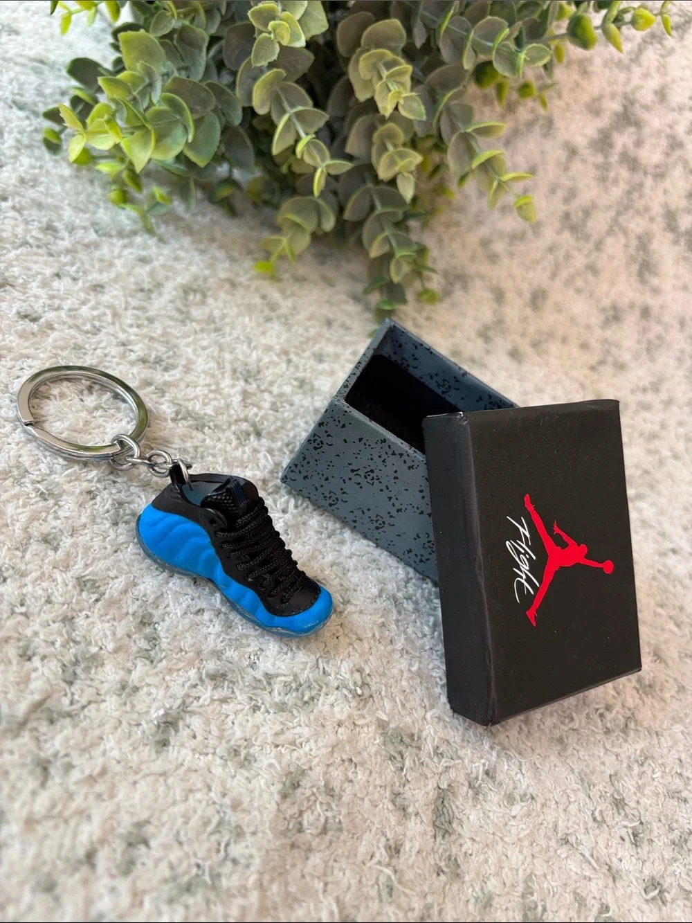 Air Jordan 3D mini sneaker keychain in blue and black with Flight Nike Box NWT